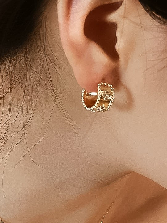 Kate Gold Vintage-Inspired Huggie Earrings - Southern Roots & Boots