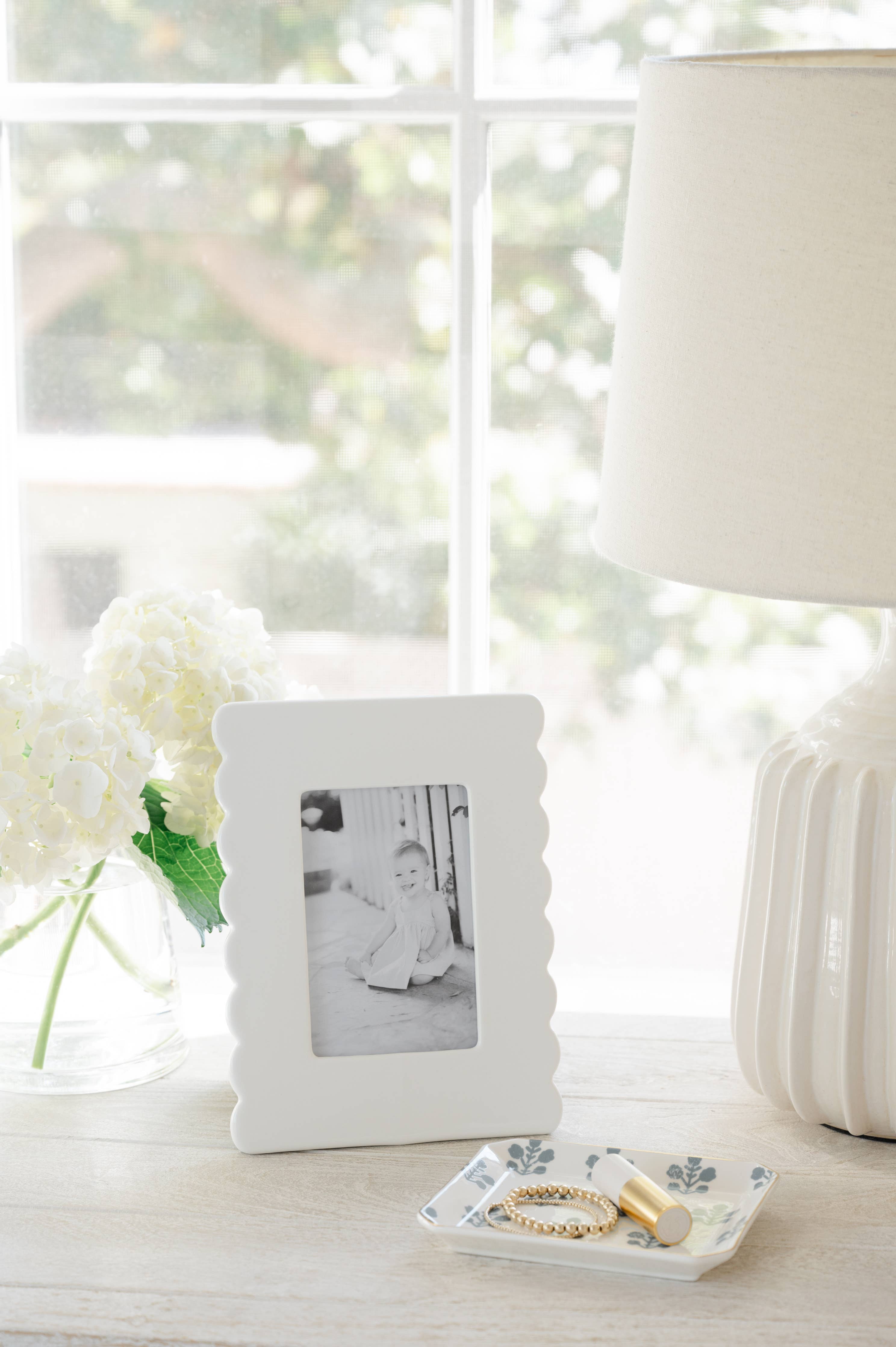 Lydia White Scallop Picture Frame - Southern Roots & Boots
